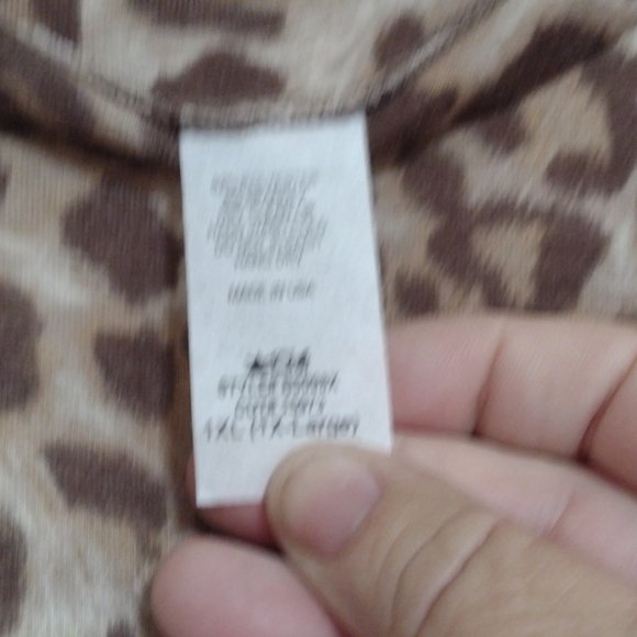 Top - Picture 3 of 4